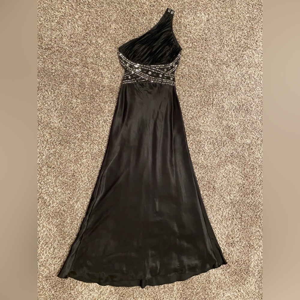 Black formal/prom dress